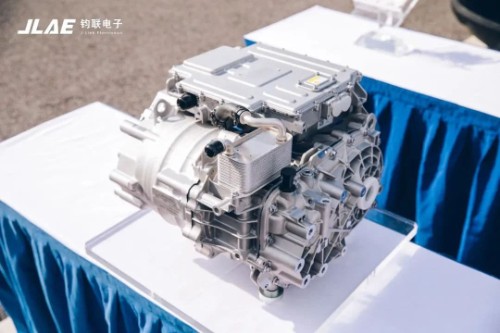 生產(chǎn)基地投產(chǎn) 產(chǎn)品批量下線 SiC“上車”，鈞聯(lián)電子“大動(dòng)作”